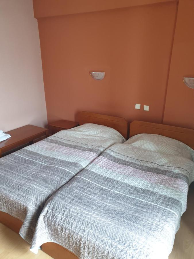 Krystal Hotel Krystallopigi Екстер'єр фото